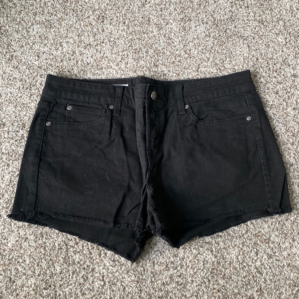 GAP black denim cut off shorts